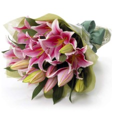 5 Lilies bouquet Flower